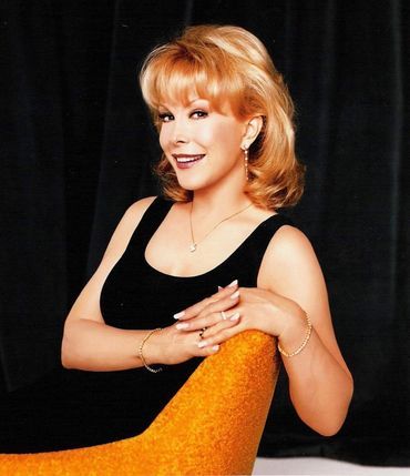 Barbara Eden Glorious Photos