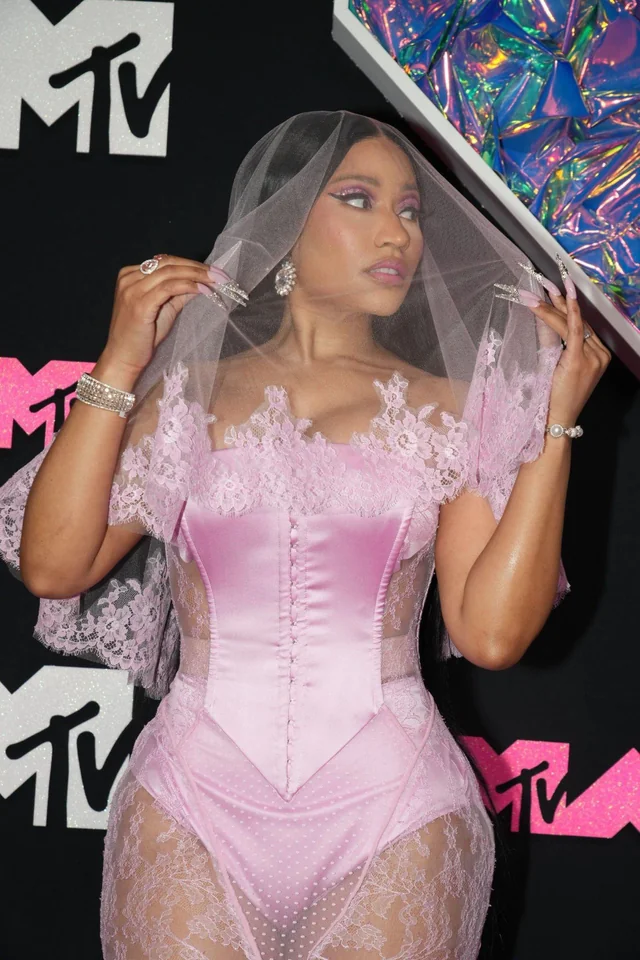 Nikki Minaj 17 Photos